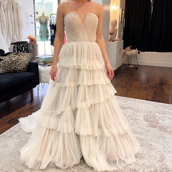 Watters Dresses & Skirts - WToo by Watters ruffled wedding gown - never worn